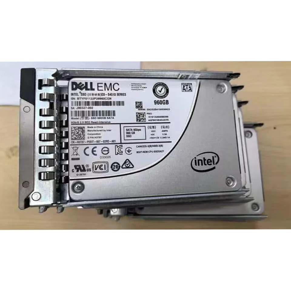 Disque SSD Cisco Micron G1 960 Go 2,5 pouces Enterprise SATA 6 Gbit/s