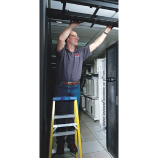 Services d'assemblage et d'installation APC NetBotz, conformes aux normes TAA