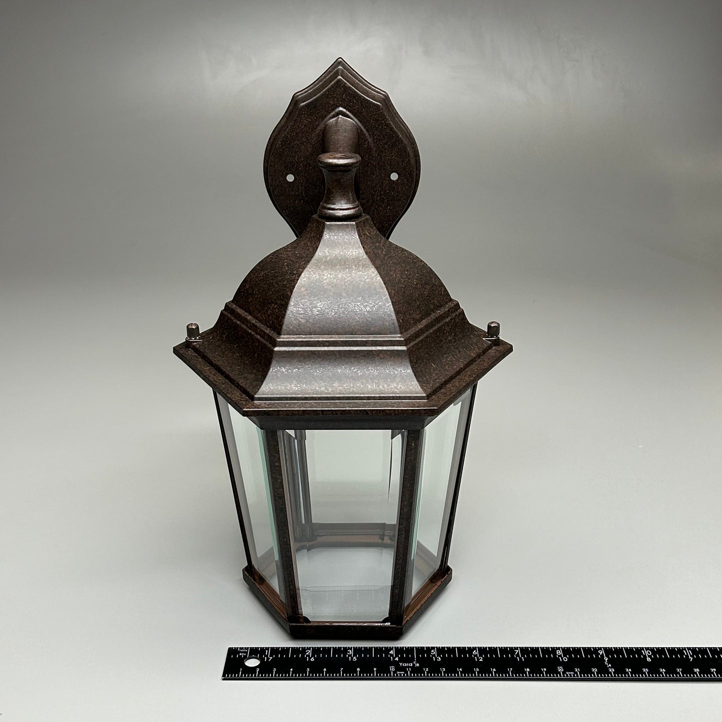 KICHLER LIGHTING Madison 1 Light Outdoor Wall Bracket Tannery Bronze 100W (New)