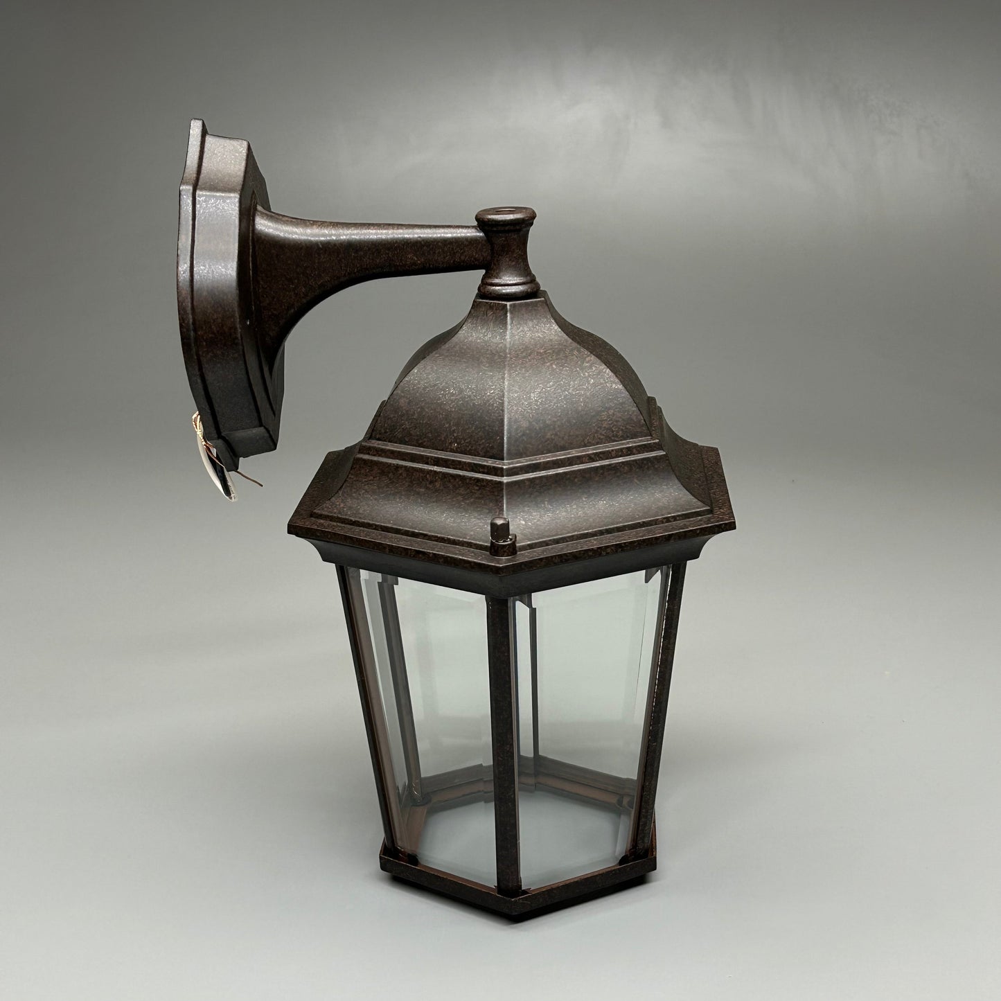 KICHLER LIGHTING Madison 1 Light Outdoor Wall Bracket Tannery Bronze 100W (New)